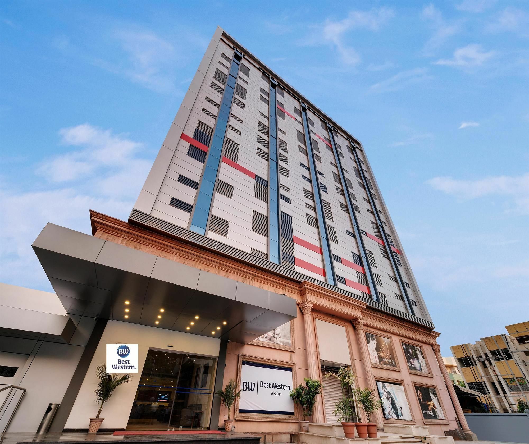 Best Western Alkapuri, Vadodara Zewnętrze zdjęcie