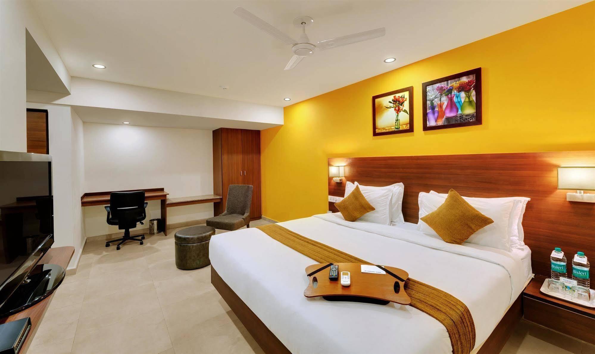 Best Western Alkapuri, Vadodara Zewnętrze zdjęcie